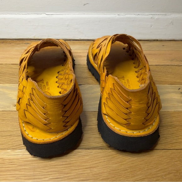 Brand X Huarache Tan Leather Sandals Size 5 NWOT - Picture 4 of 7